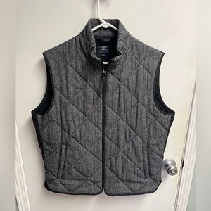 JCrew Men’s Herringbone Vest L